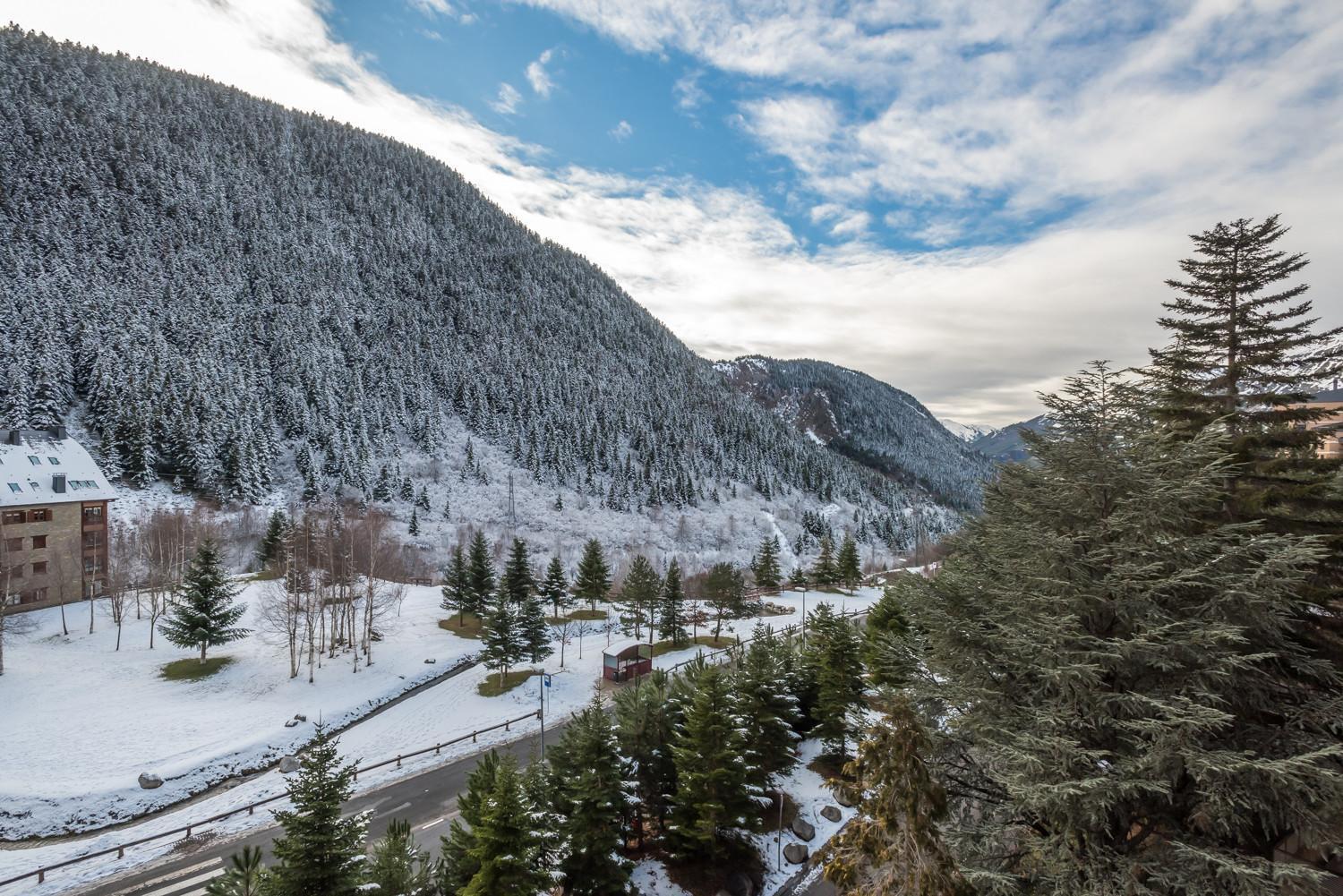 Sauts By Totiaran Apartment Baqueira Beret Luaran gambar